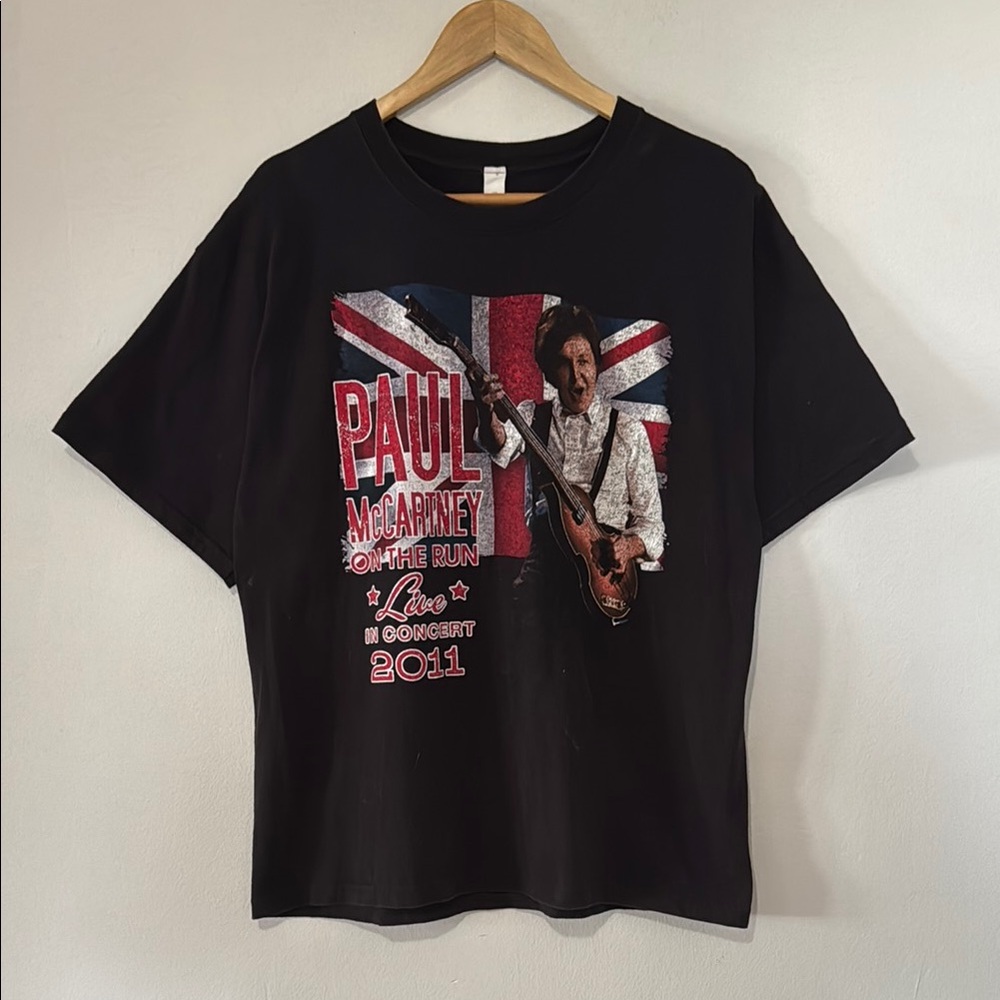 Vintage Paul McCartney On The Run T-Shirt / 2011 Tour / Large